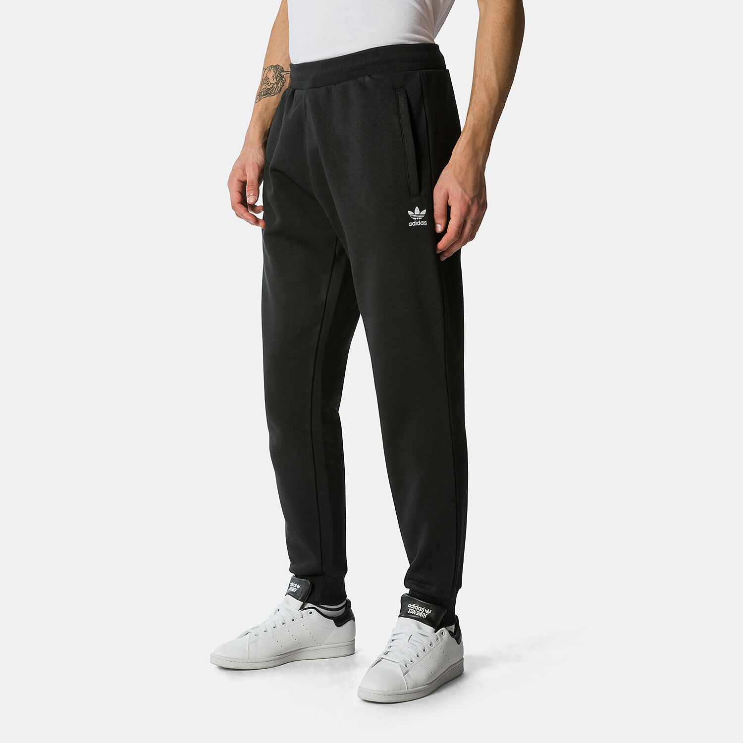Trefoil essentials pants sale