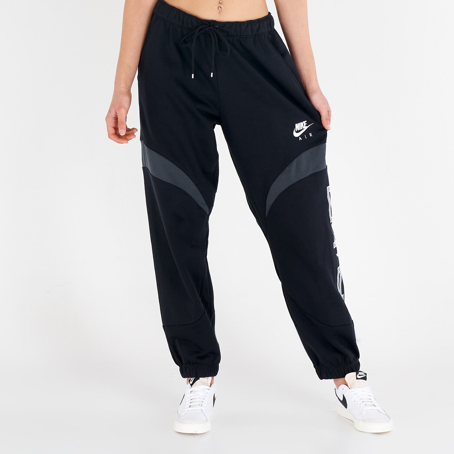 Pantaloni hot sale nike trefoil