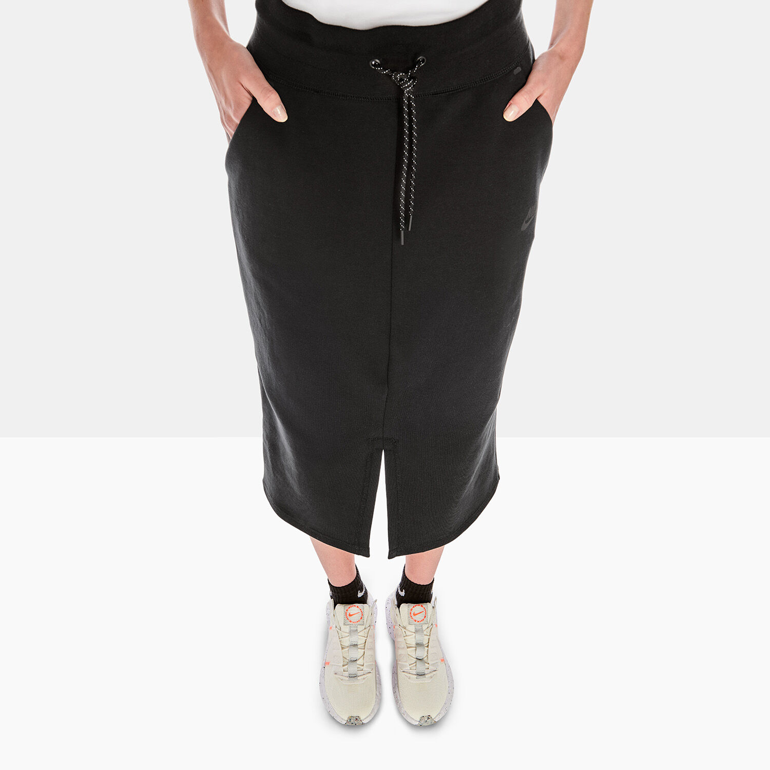 Nike hotsell tech skirt