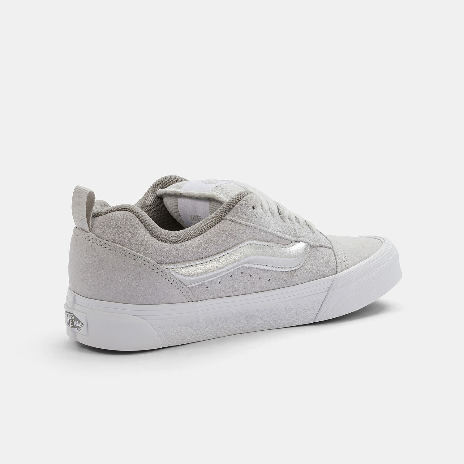 Vans plateadas 2025