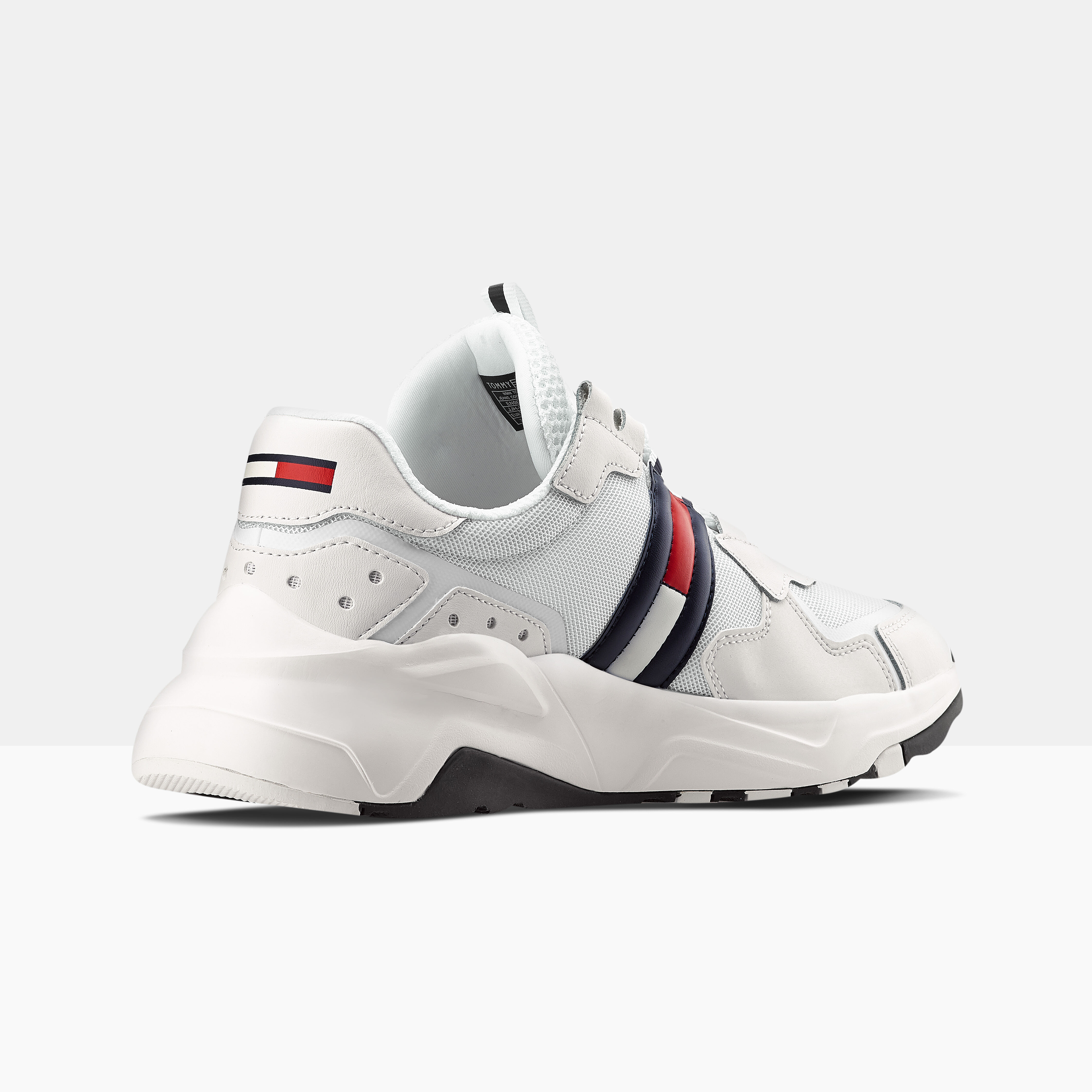 Tommy hilfiger sales envoy