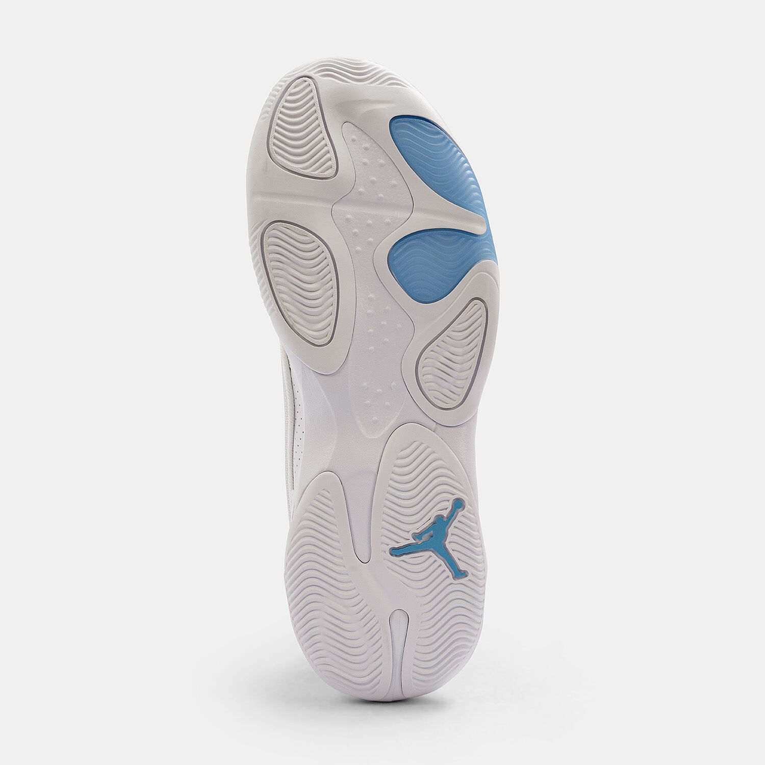 Niño jordan on sale max aura