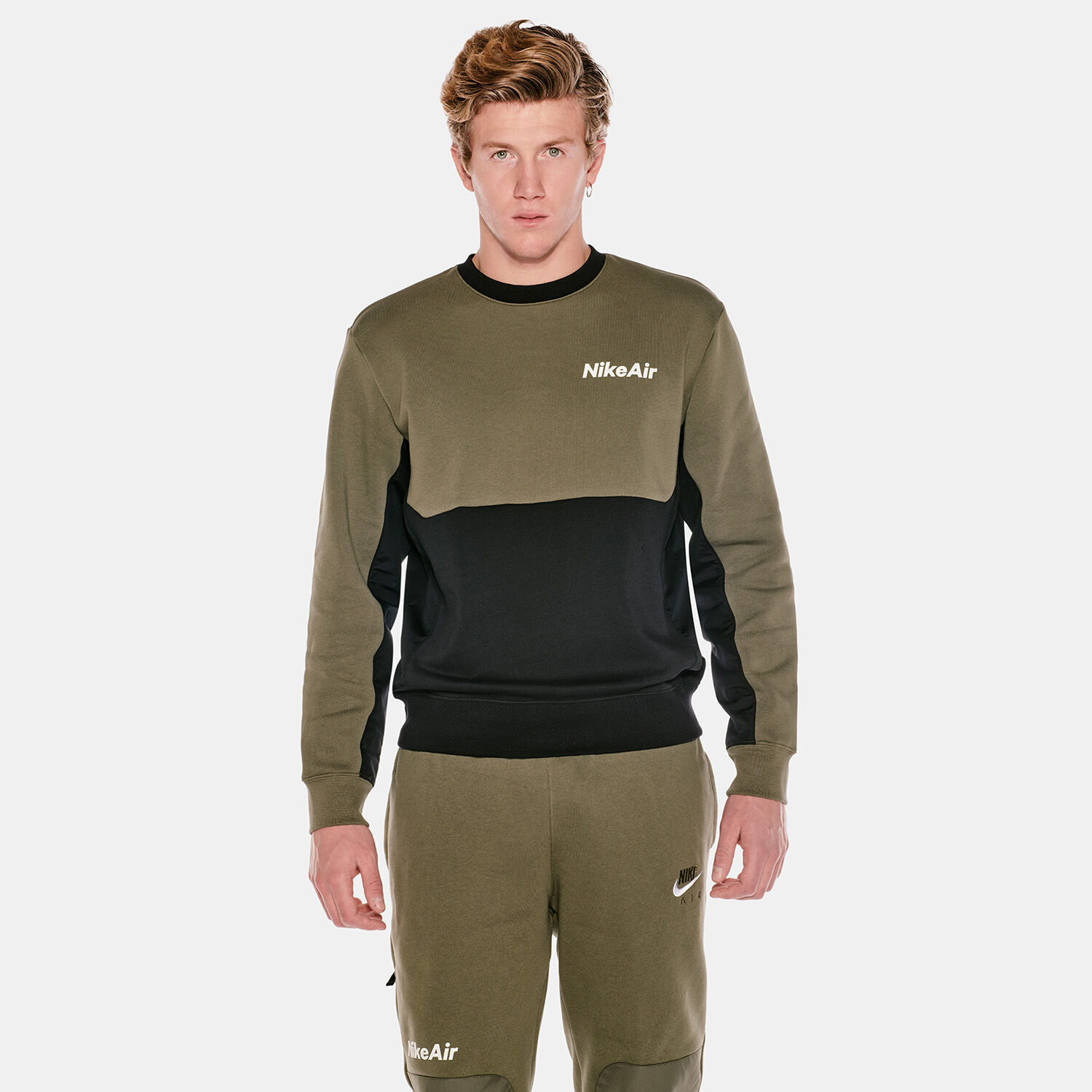 Nike air colourblock crew sweatshirt hot sale