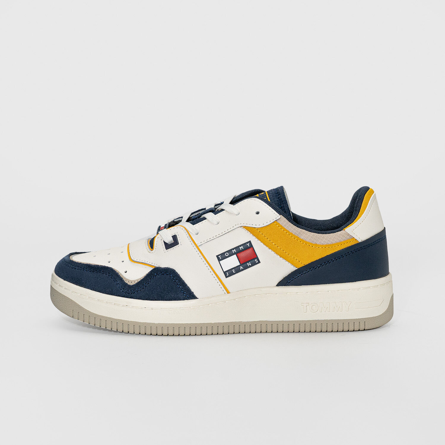 Tommy hilfiger sale jordan 11