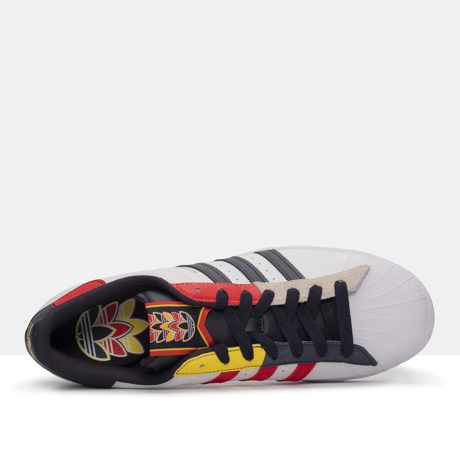 Adidas superstar mimetiche store