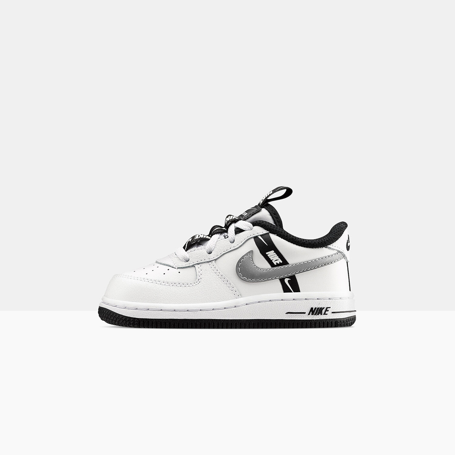 NIKE AIR FORCE 1 LV8 black and white AW LAB