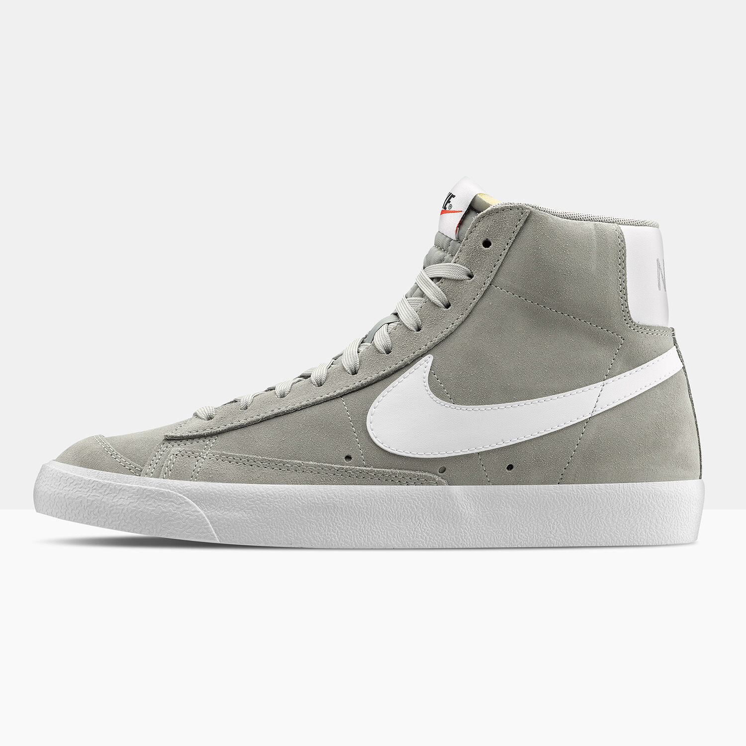 NIKE BLAZER MID 77 VINTAGE