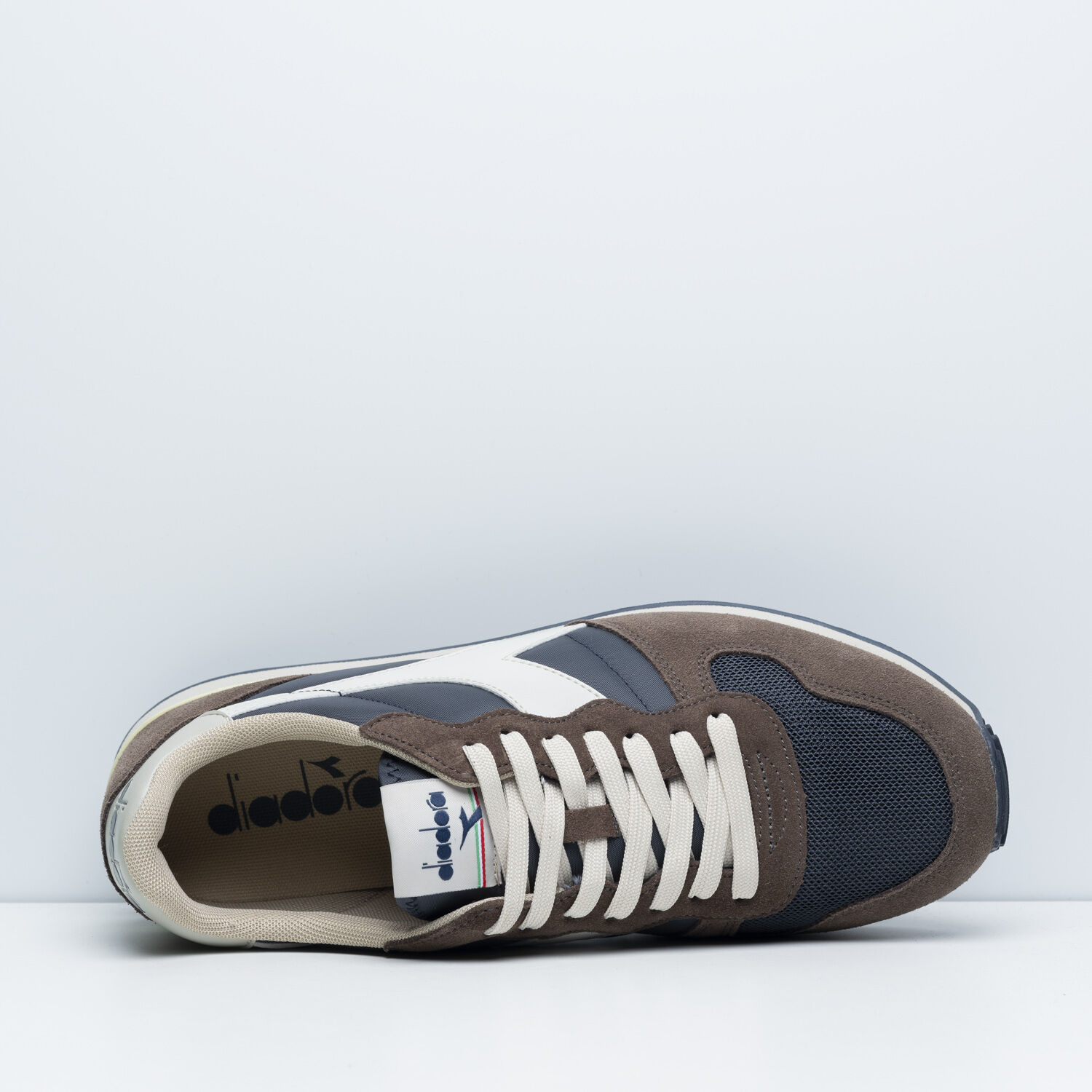 Diadora camaro navy hotsell