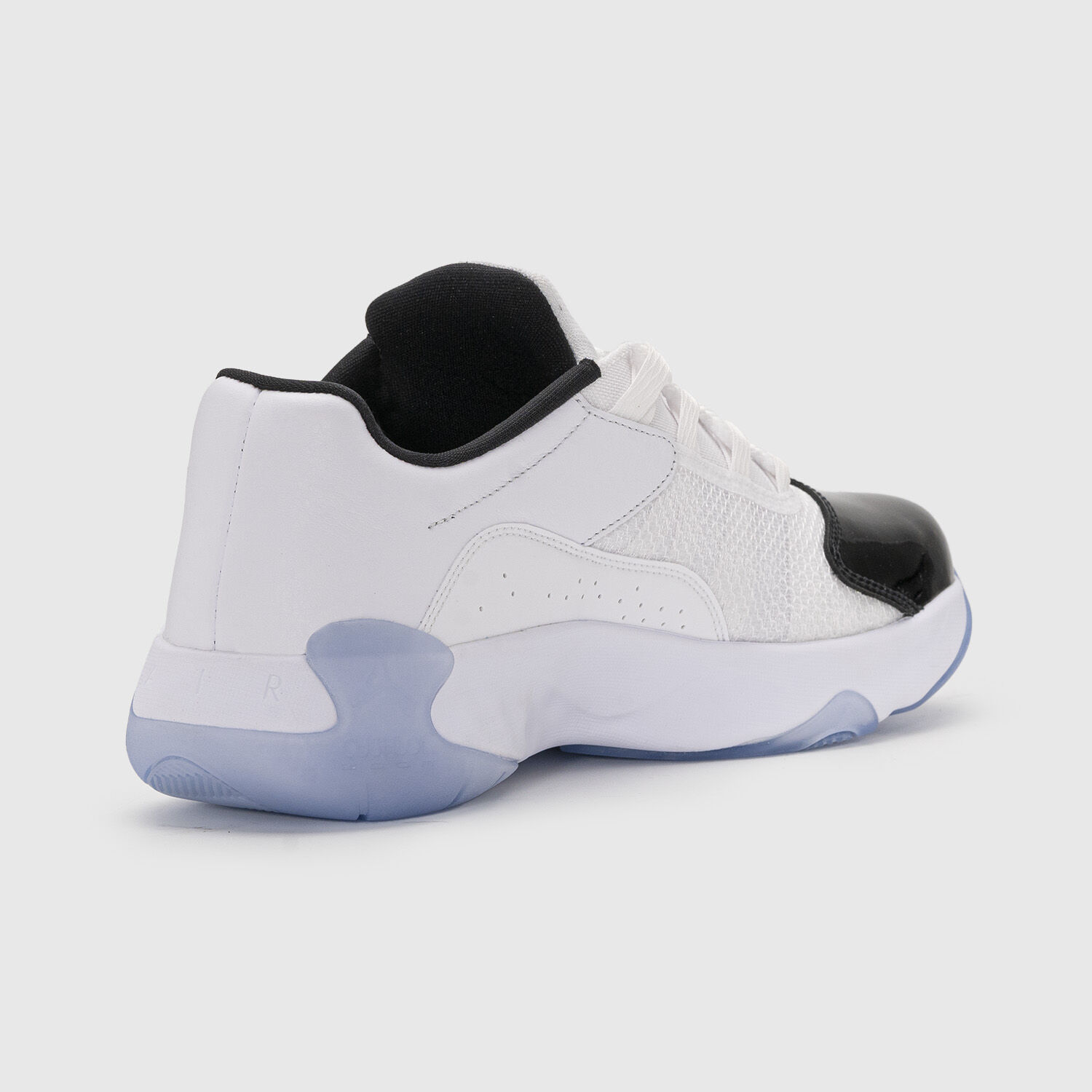 Jordan 11 white and light 2025 blue