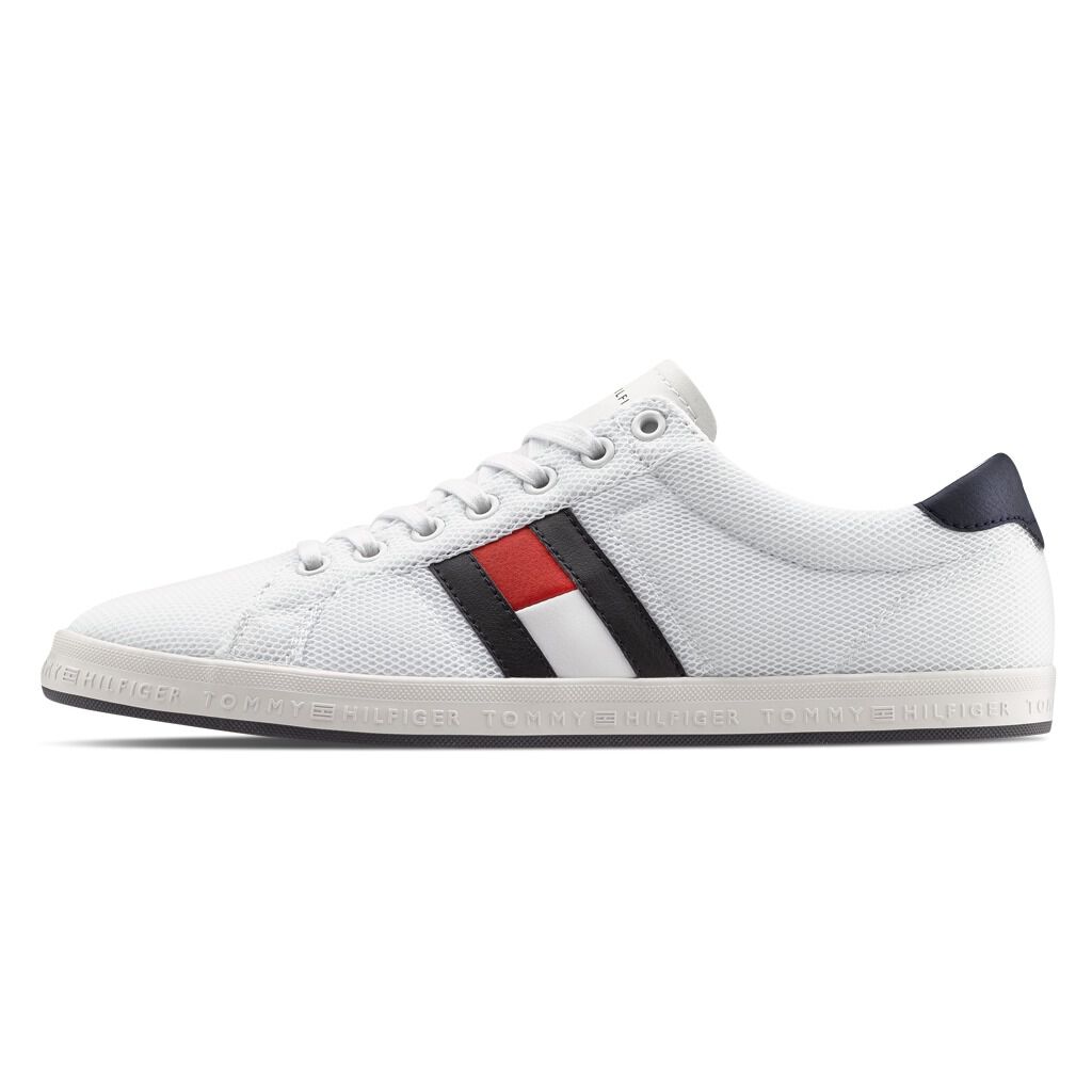 TOMMY HILFIGER HOWELL SHOES