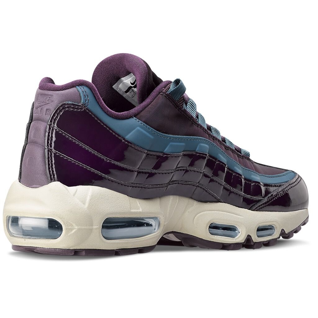 Nike 95 moradas online