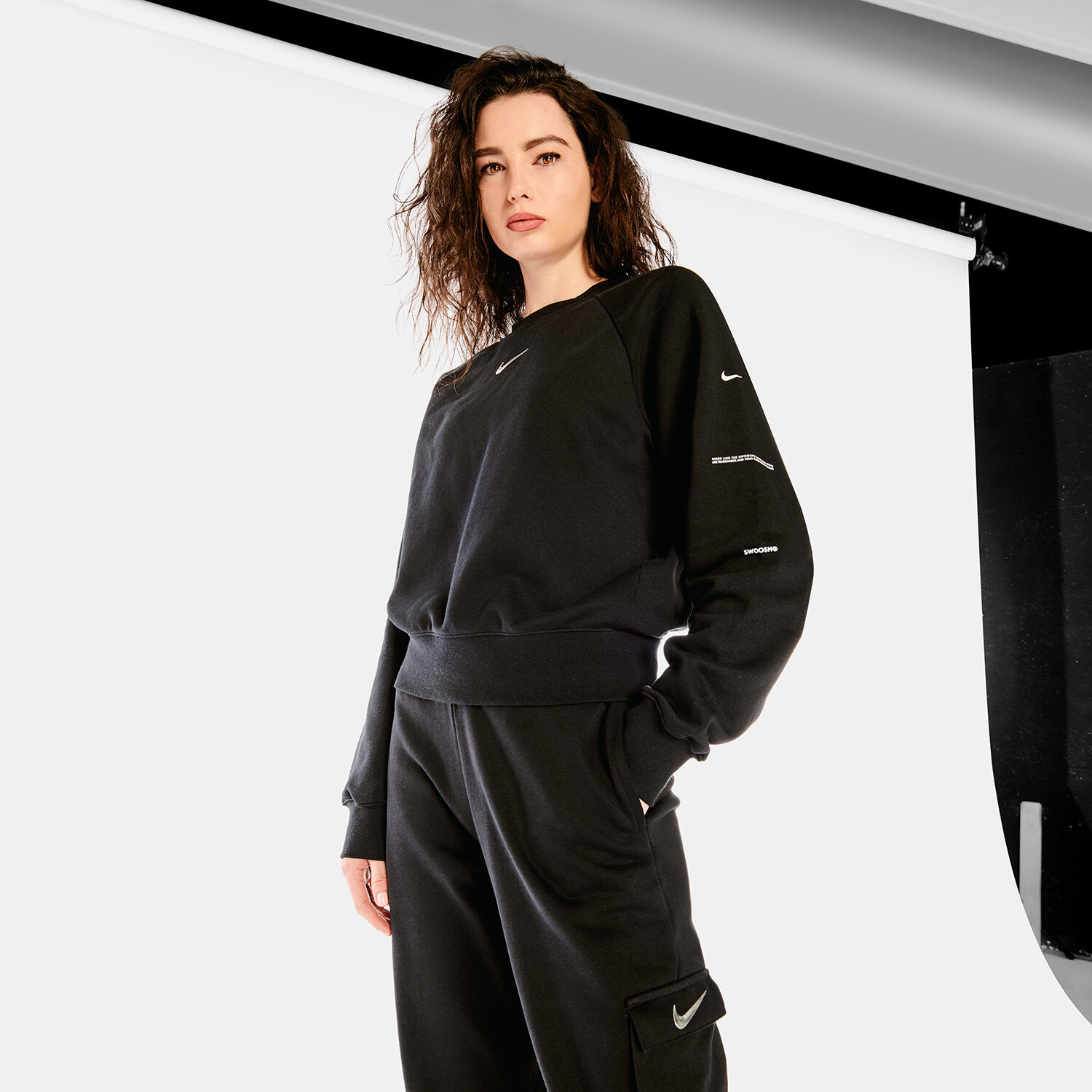 Nike Sportswear Crew Neck Sweatshirt black AW LAB