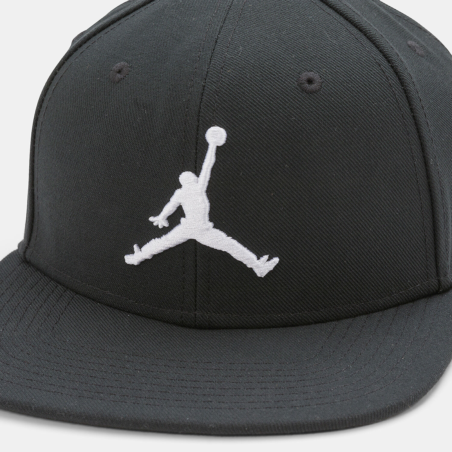 Jordan Pro Jumpman cap black and white AW LAB