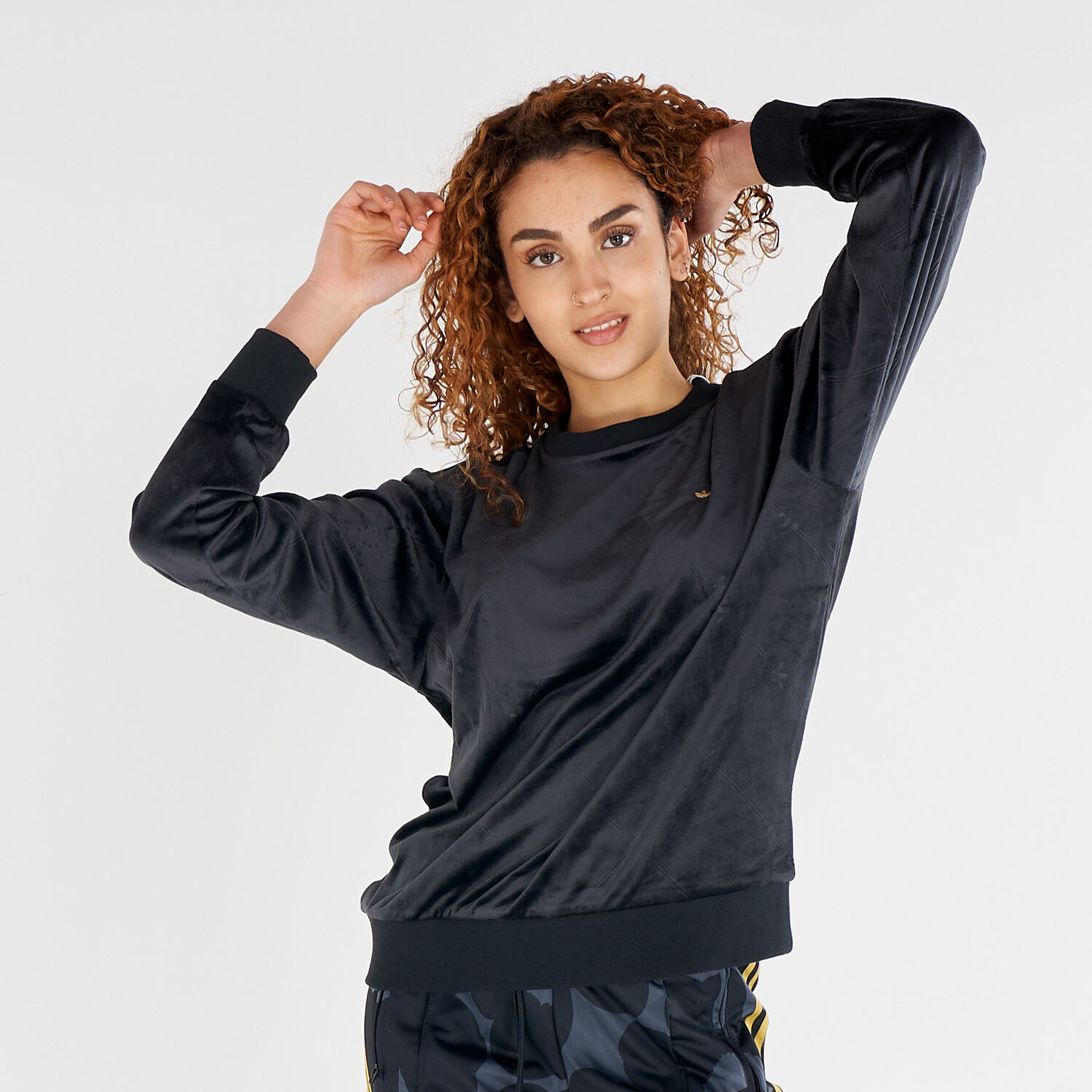adidas Originals Velvet Monogram sweatshirt black AW LAB