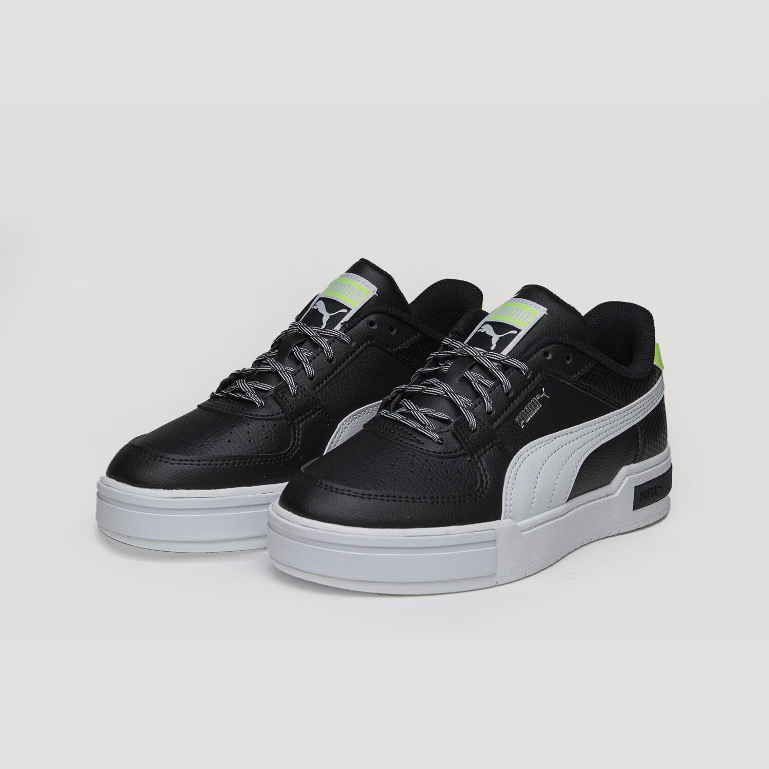 Puma california black white top