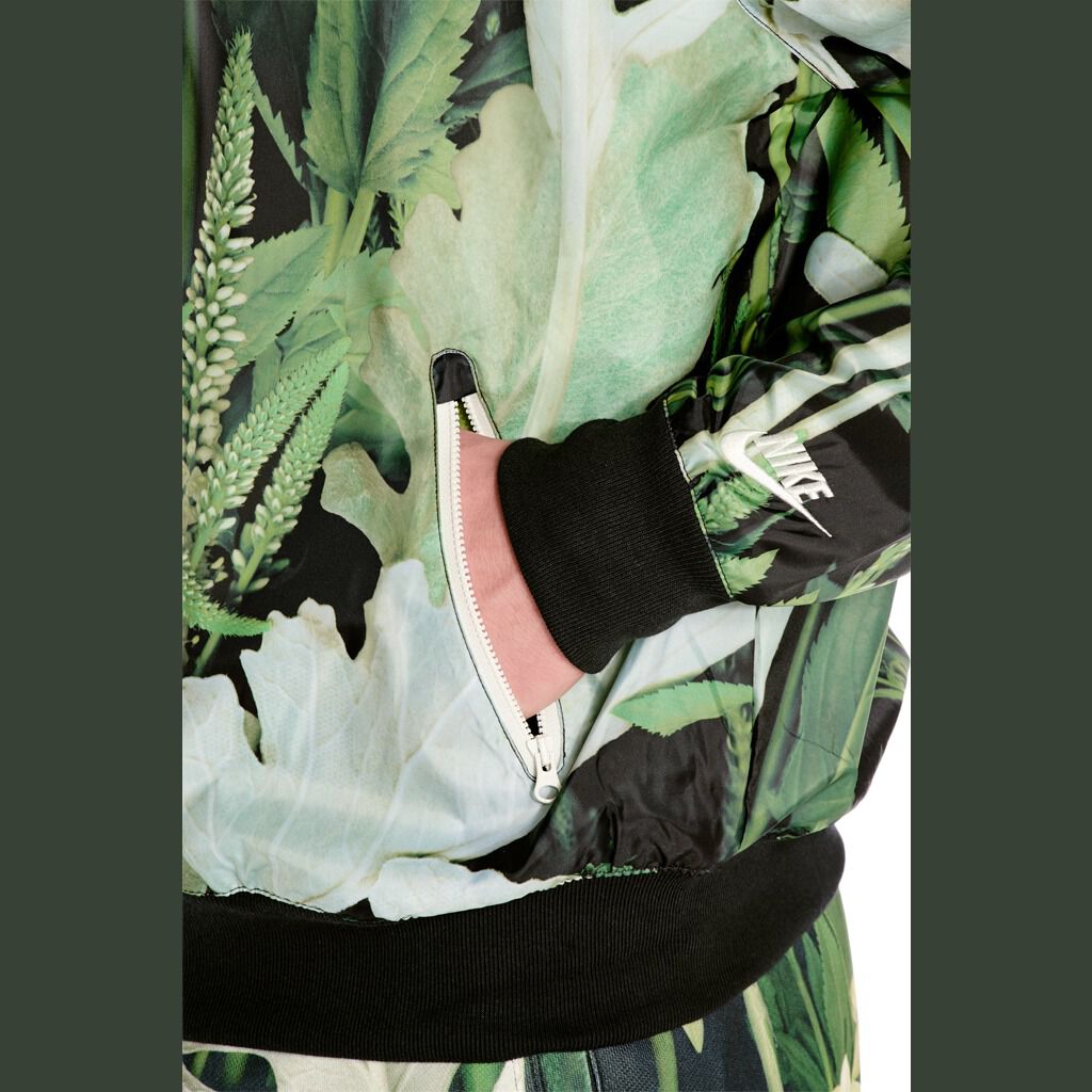 Nike Sportswear JDI Windrunner floral jacket AW LAB
