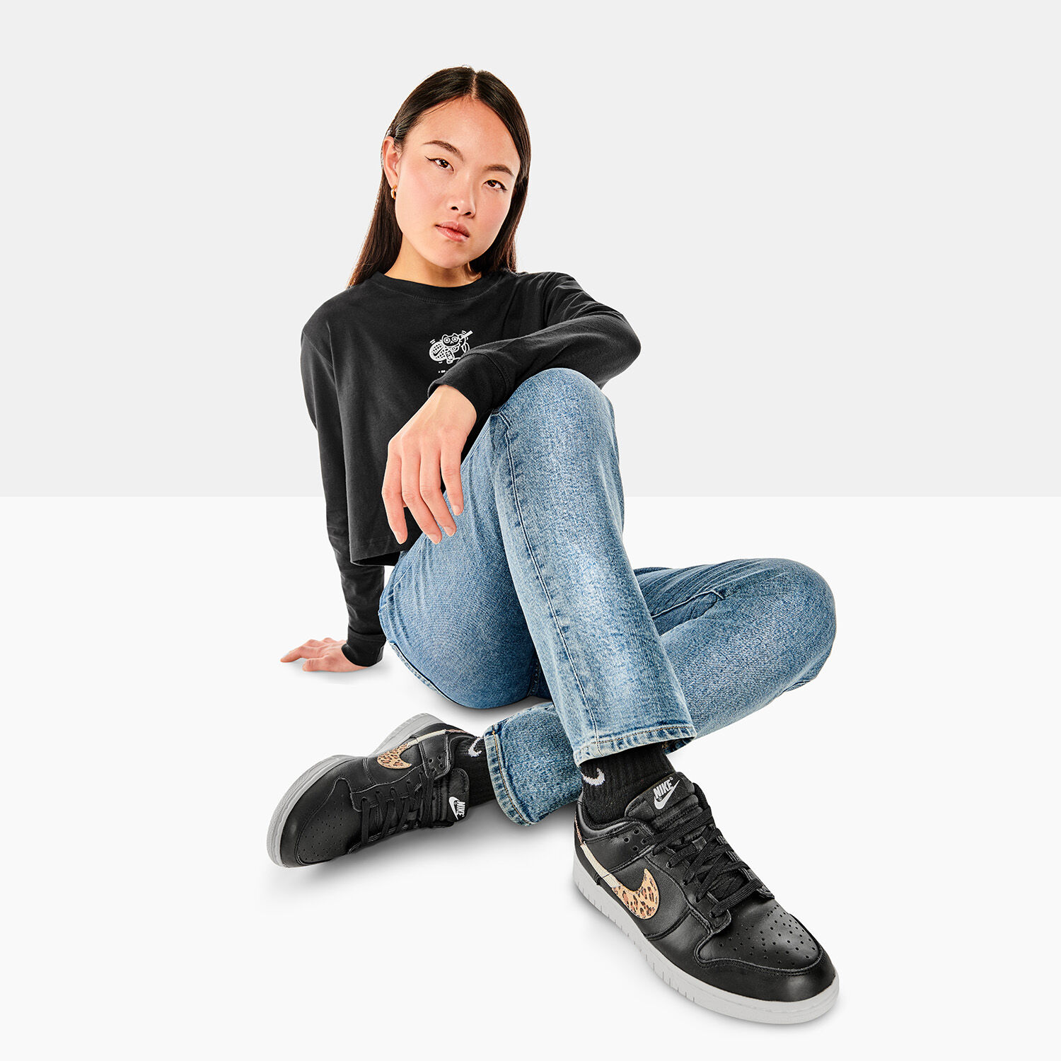 Nike dunk comfort denim hot sale