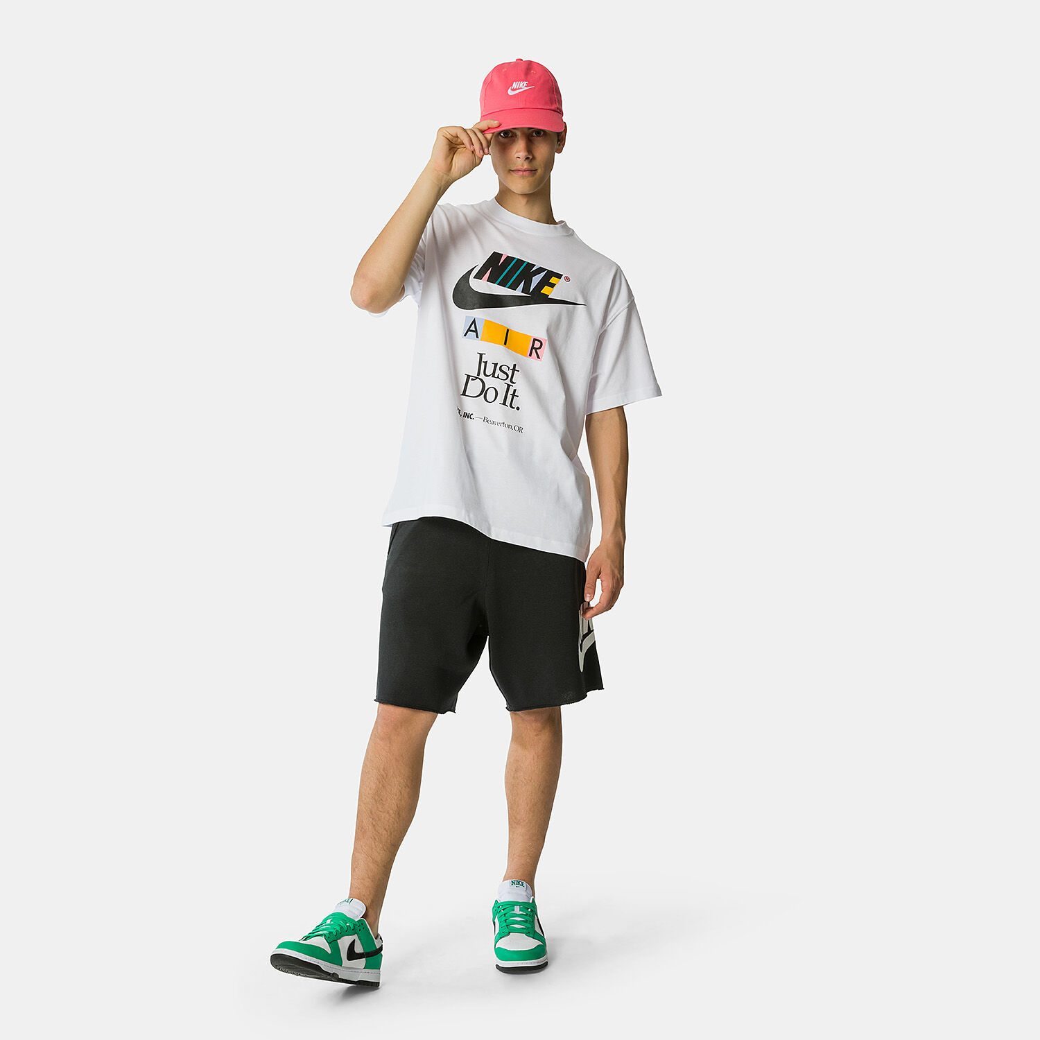 Nike Sportswear Max90 T-shirt, white and multicolor | AW LAB