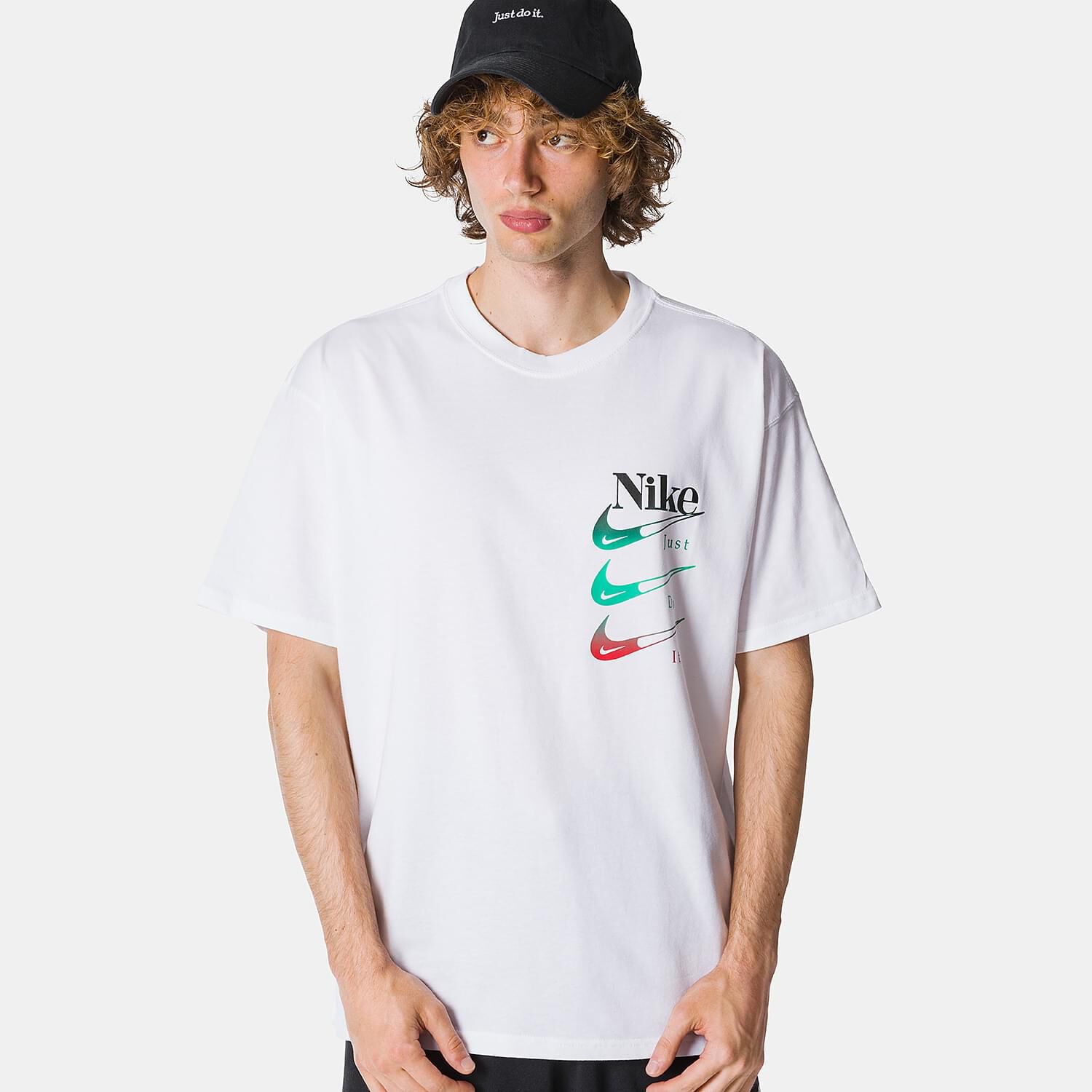 Exclusive nike t shirts discount