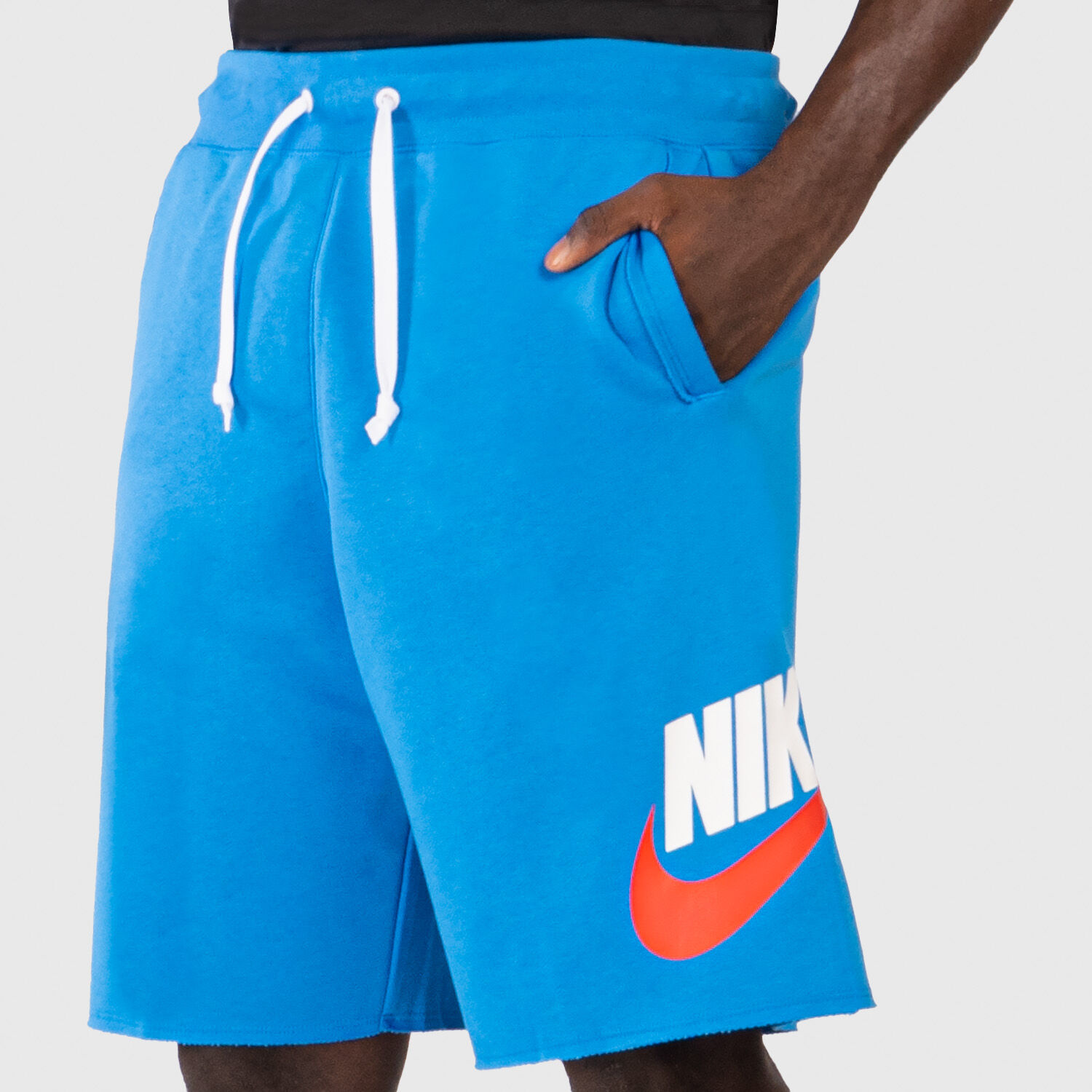 Nike Club French Terry Alumni Short light blue AW LAB