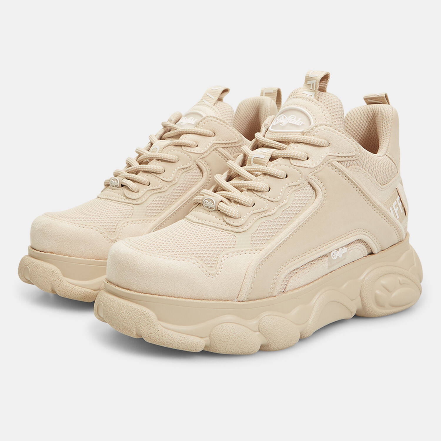 Buffalo Cld Chai beige and white AW LAB