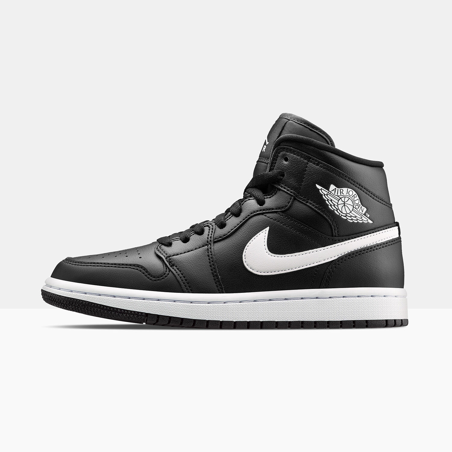 Jordan 1 on sale mid nere