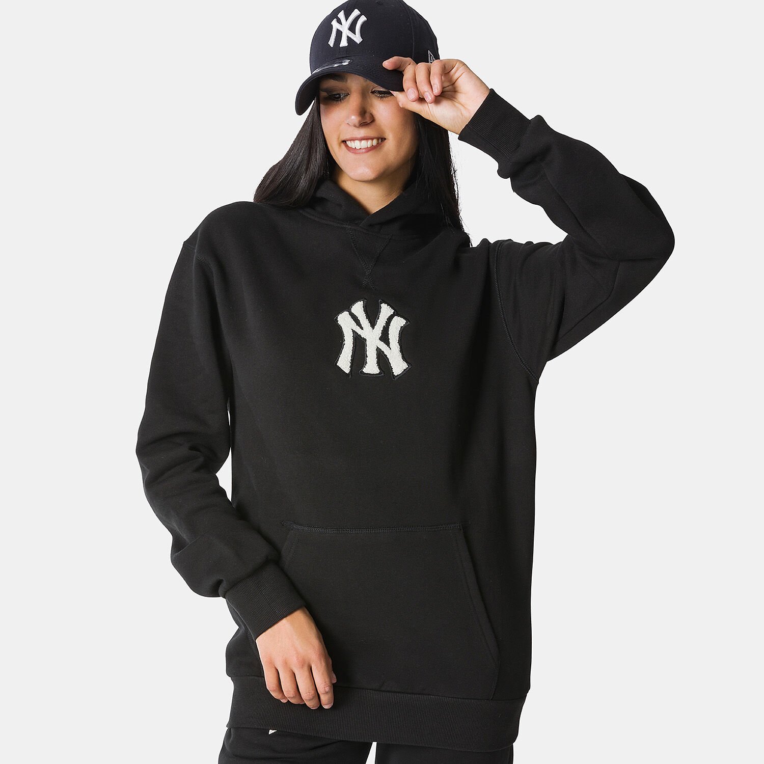 New Era New York Yankees sweatshirt black and white AW LAB