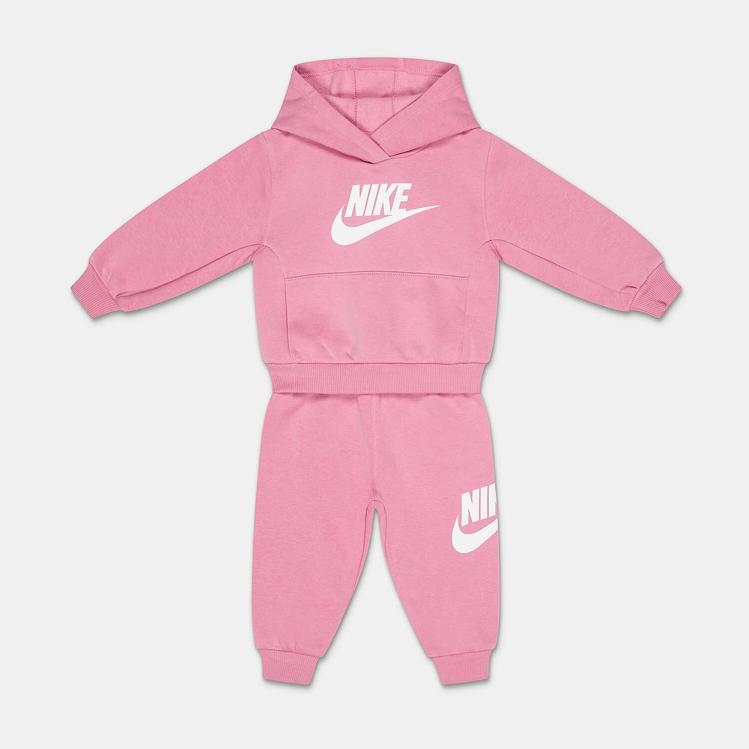 Two piece nike outfits 2025