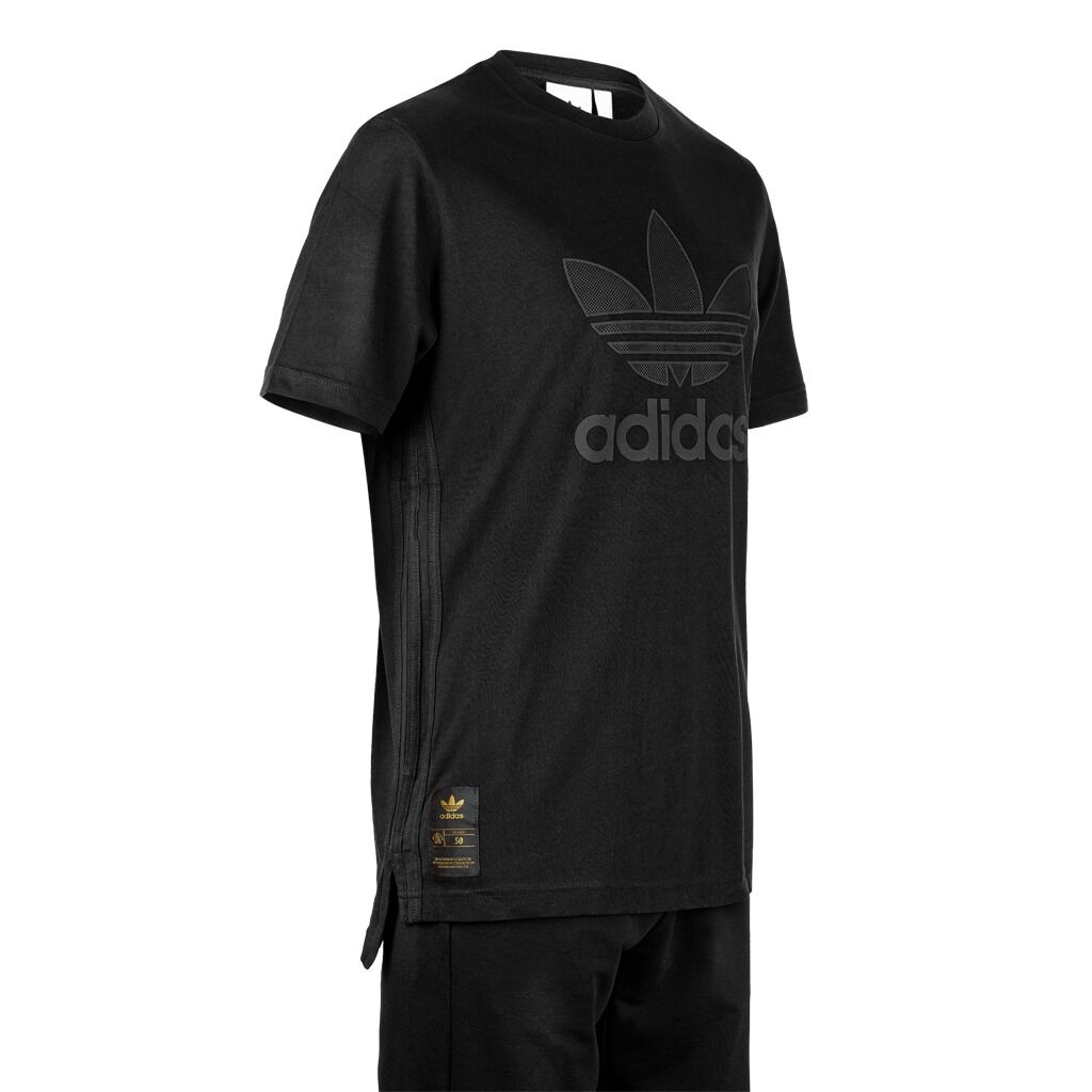 Adidas warm top up t shirt
