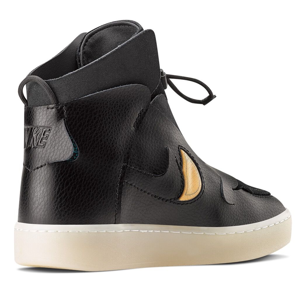 Nike Vandalised black AW LAB