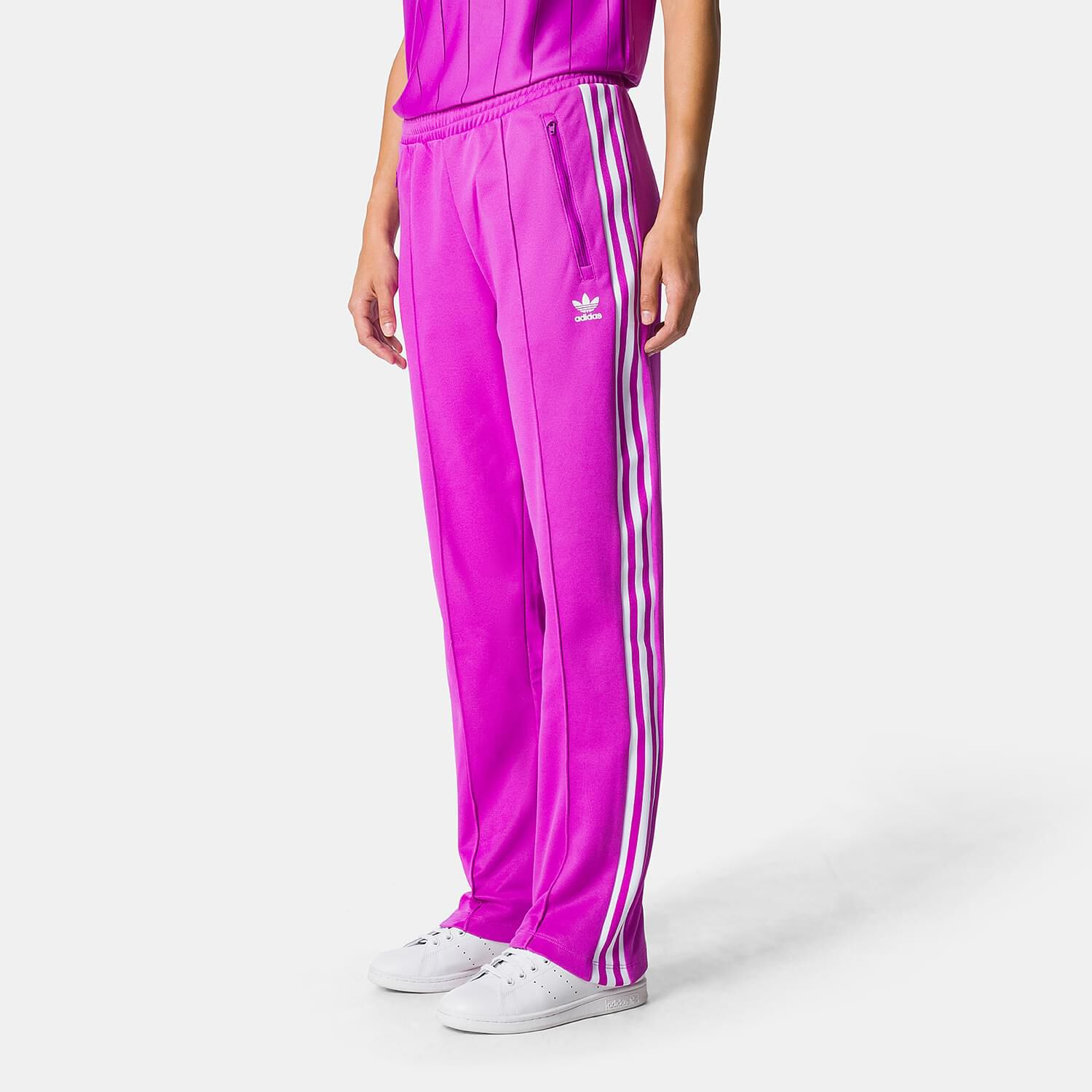 Adidas pants pink stripes hotsell