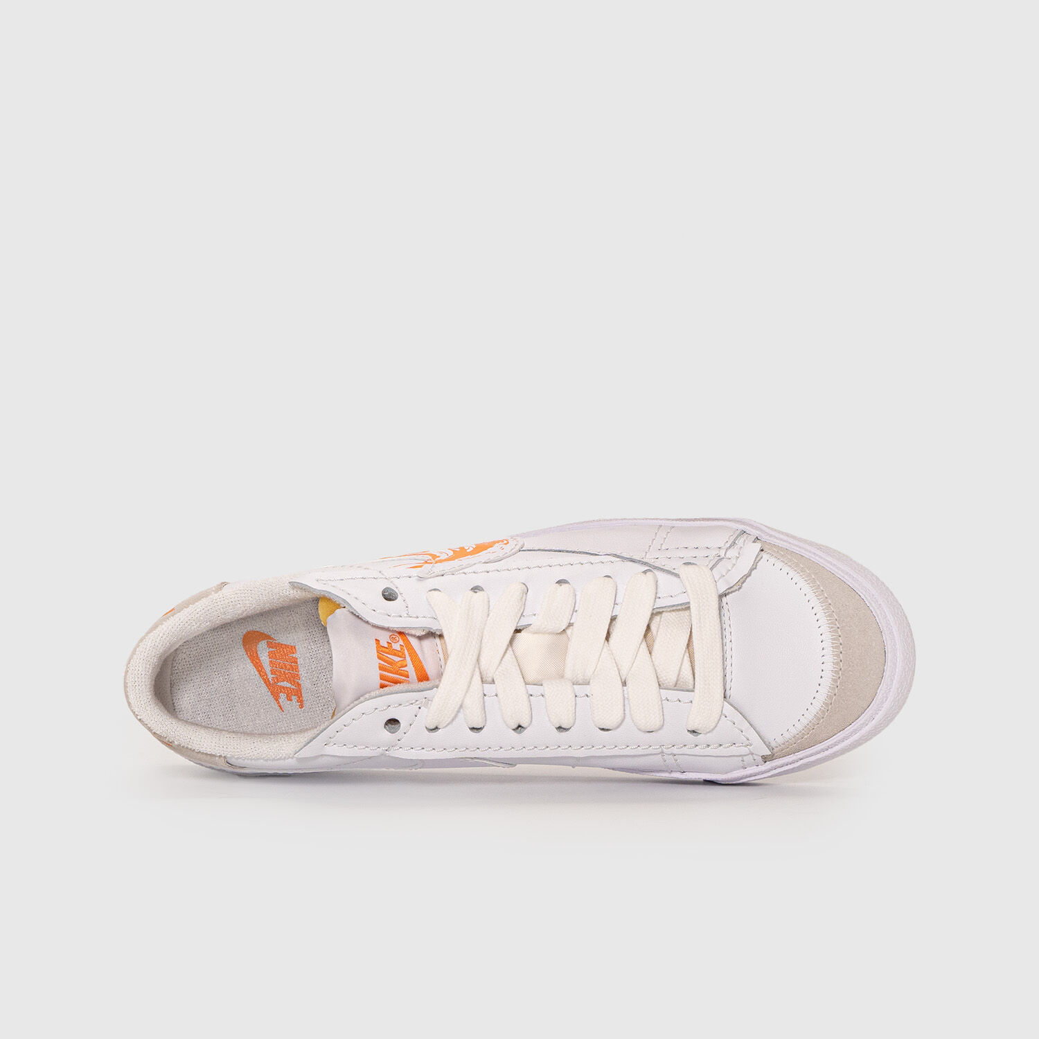 Nike blazer low naranja hotsell