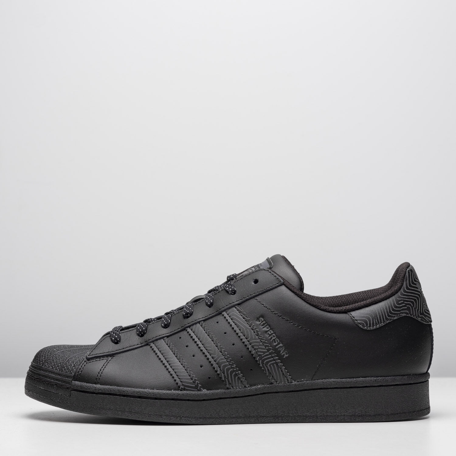 ADIDAS SUPERSTAR MEN S BLACK AW LAB