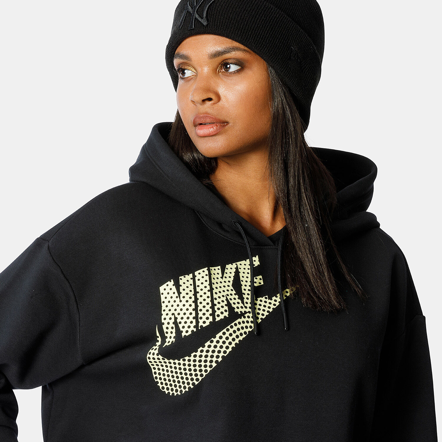 Felpa Nike Sportswear nera e dorata AW LAB