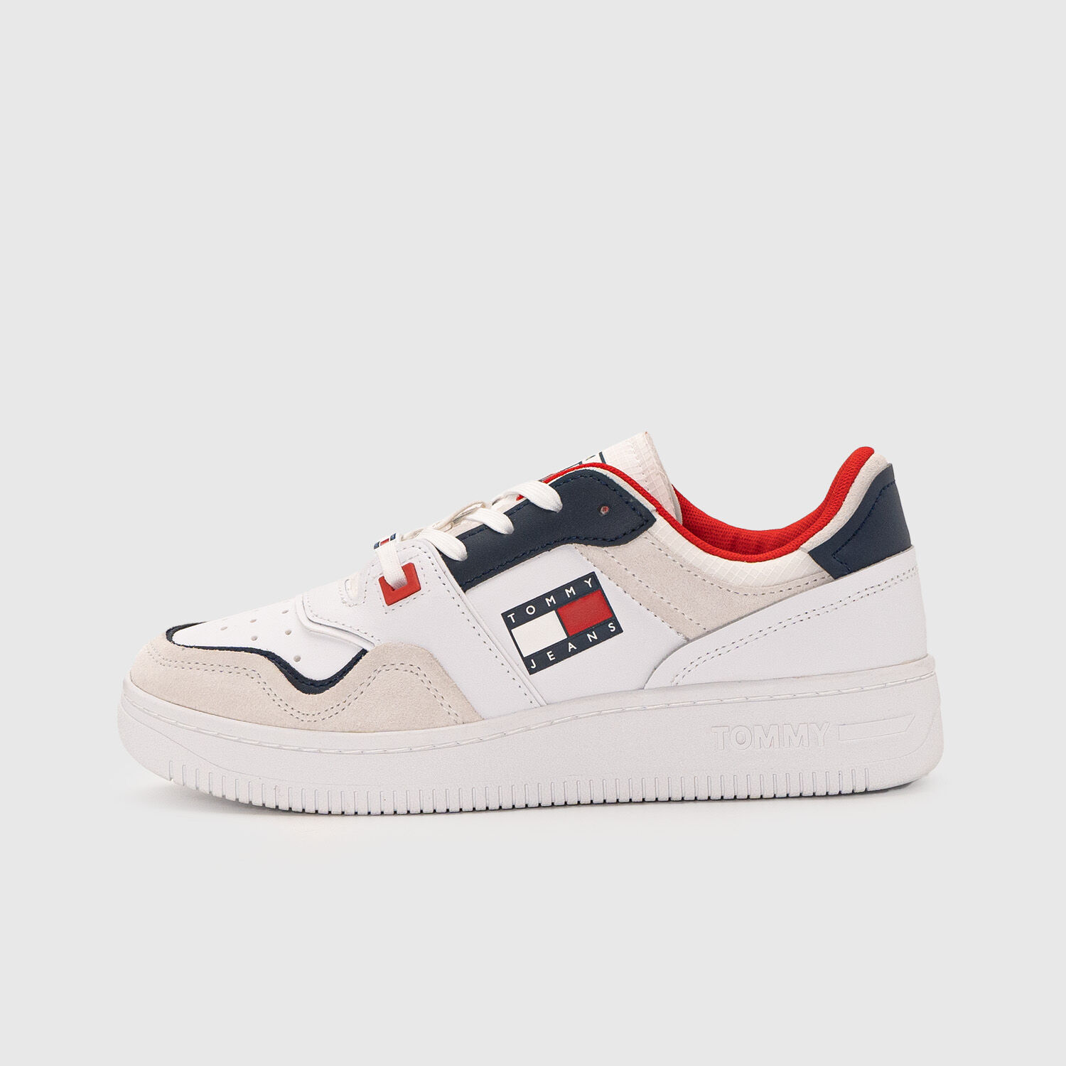 Multicolor tommy deals hilfiger shoes