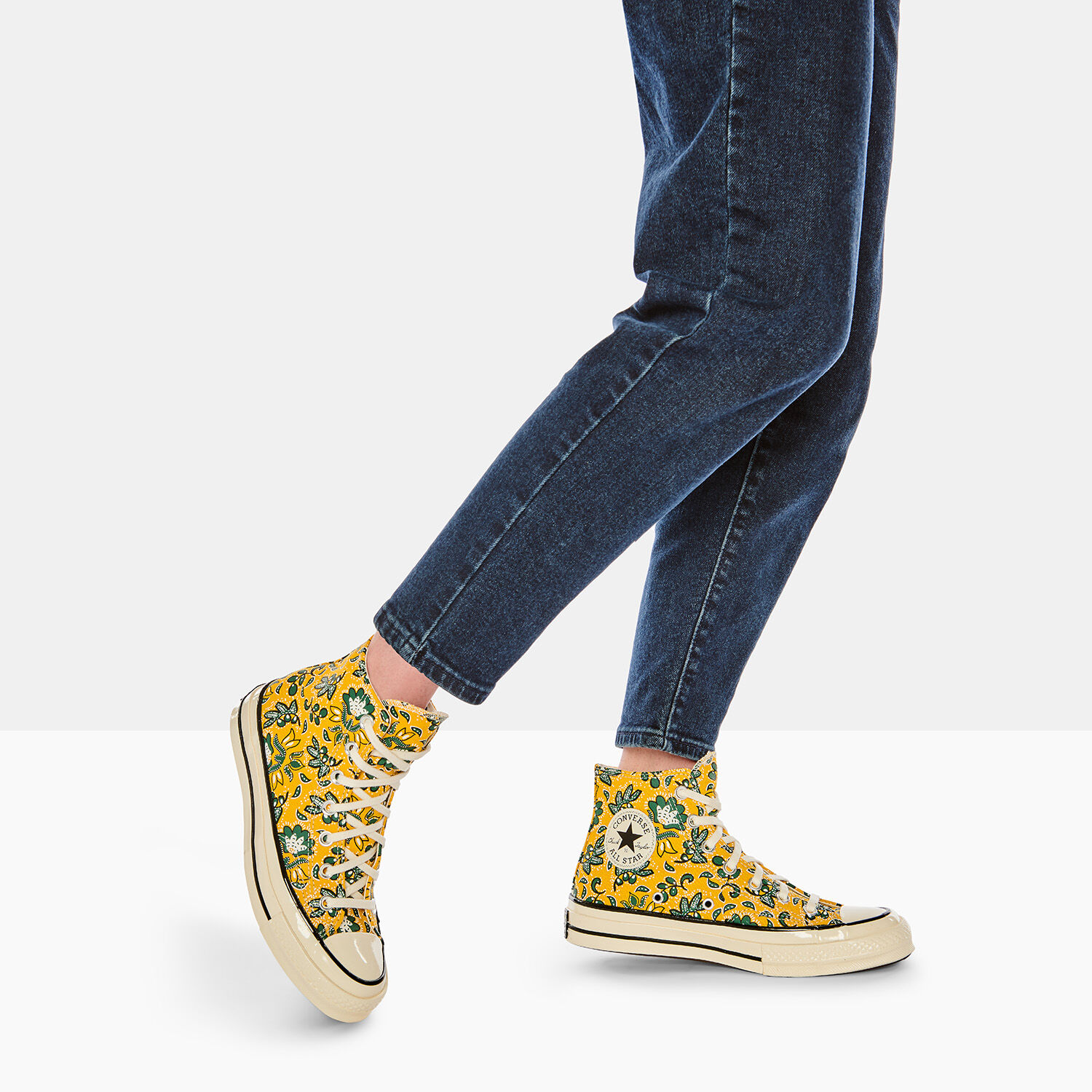 Yellow floral converse sale