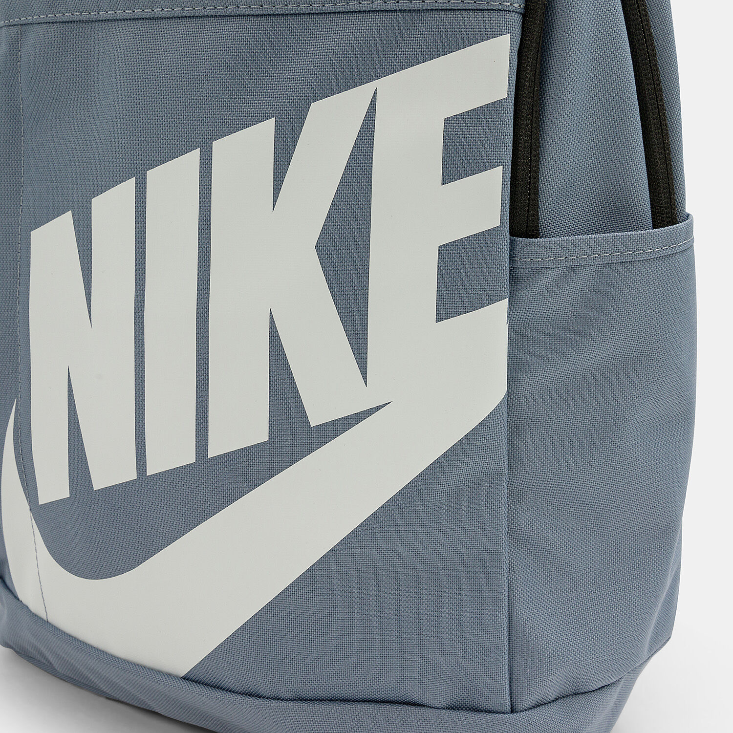 Nike elemental sales 2.0 backpack review