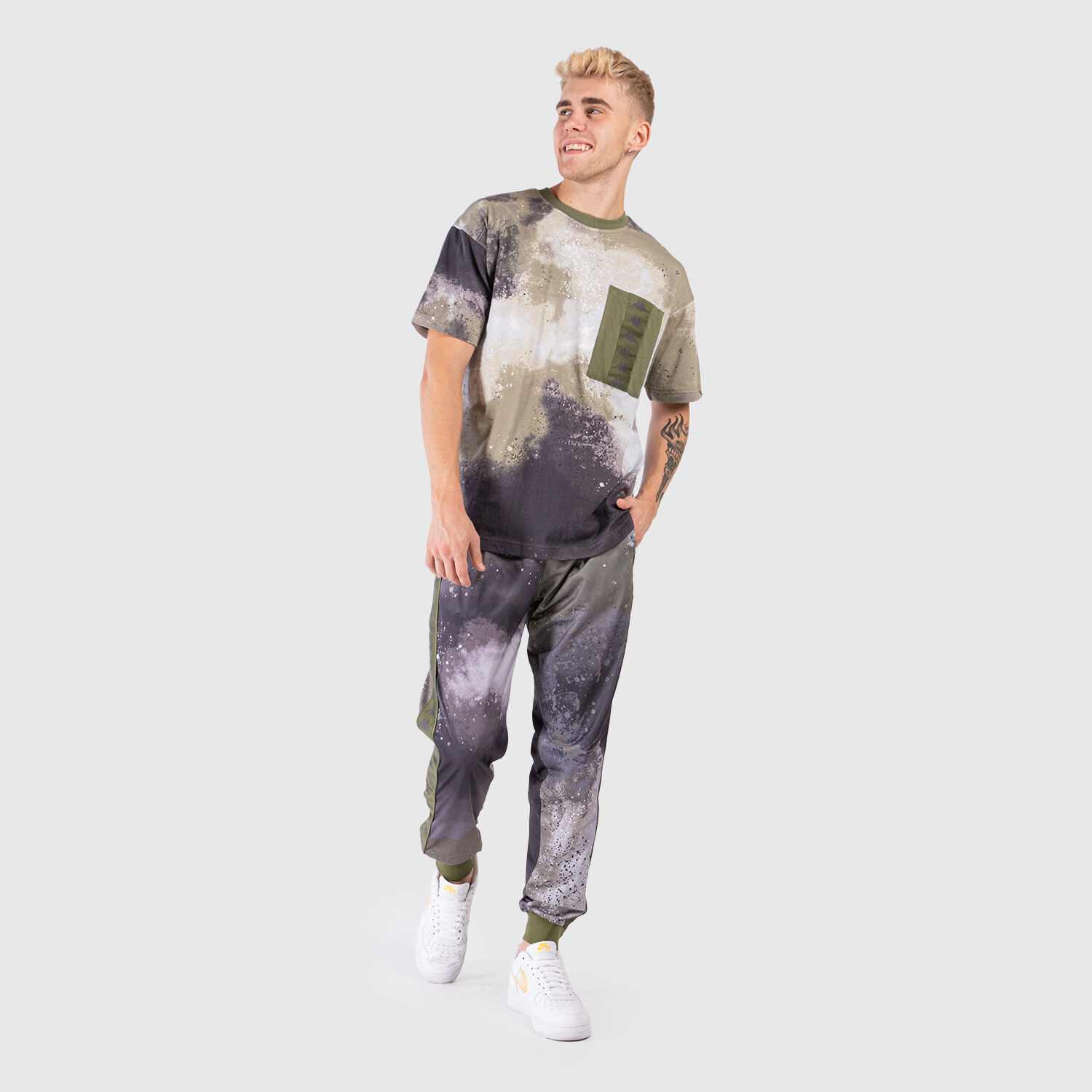 Kappa 222 Banda Rastoria Graphik Slim Pants multicolor AW LAB