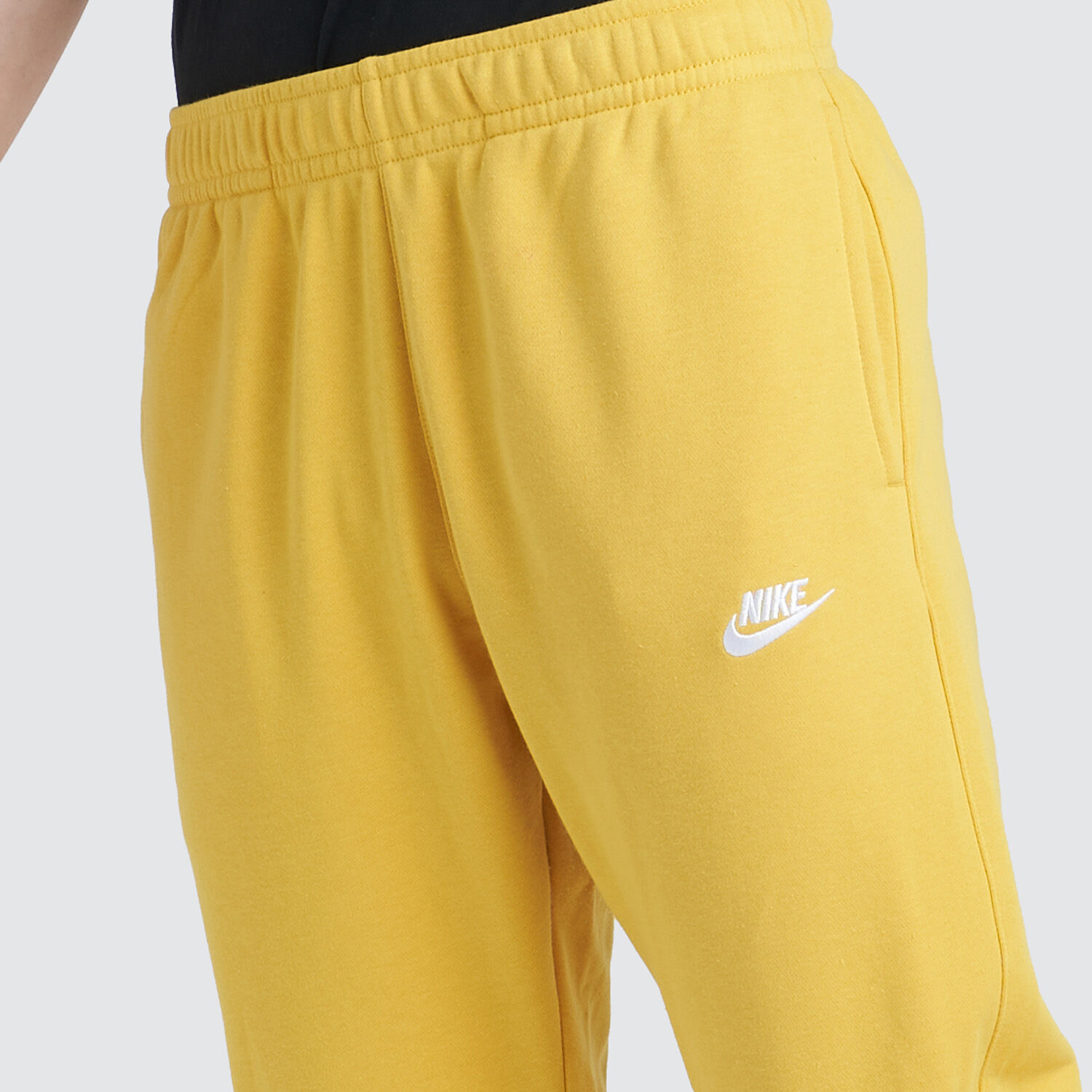 Nike Sportswear Club Jogger pants yellow AW LAB