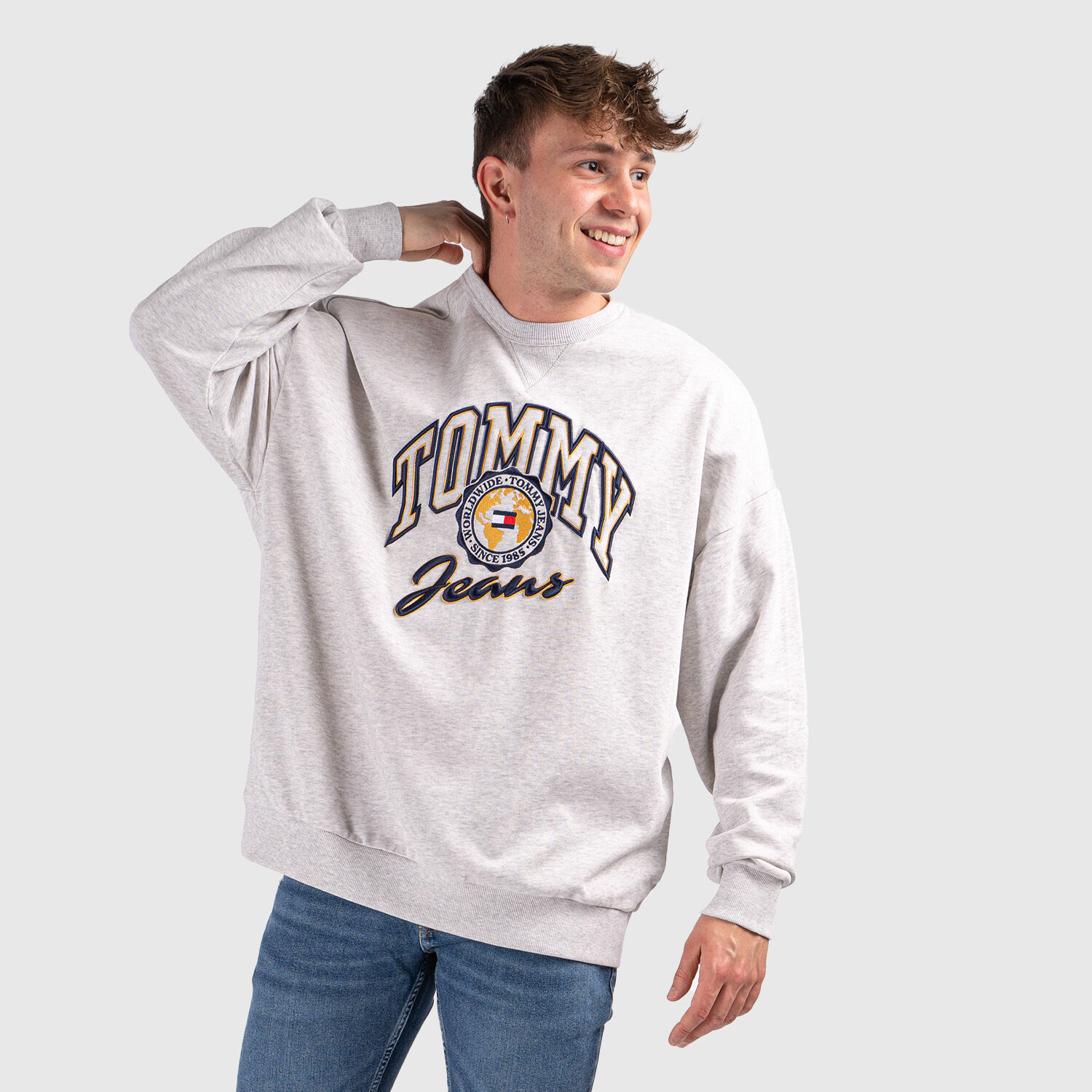 Tommy jeans clearance collegiate sweatshirt grey