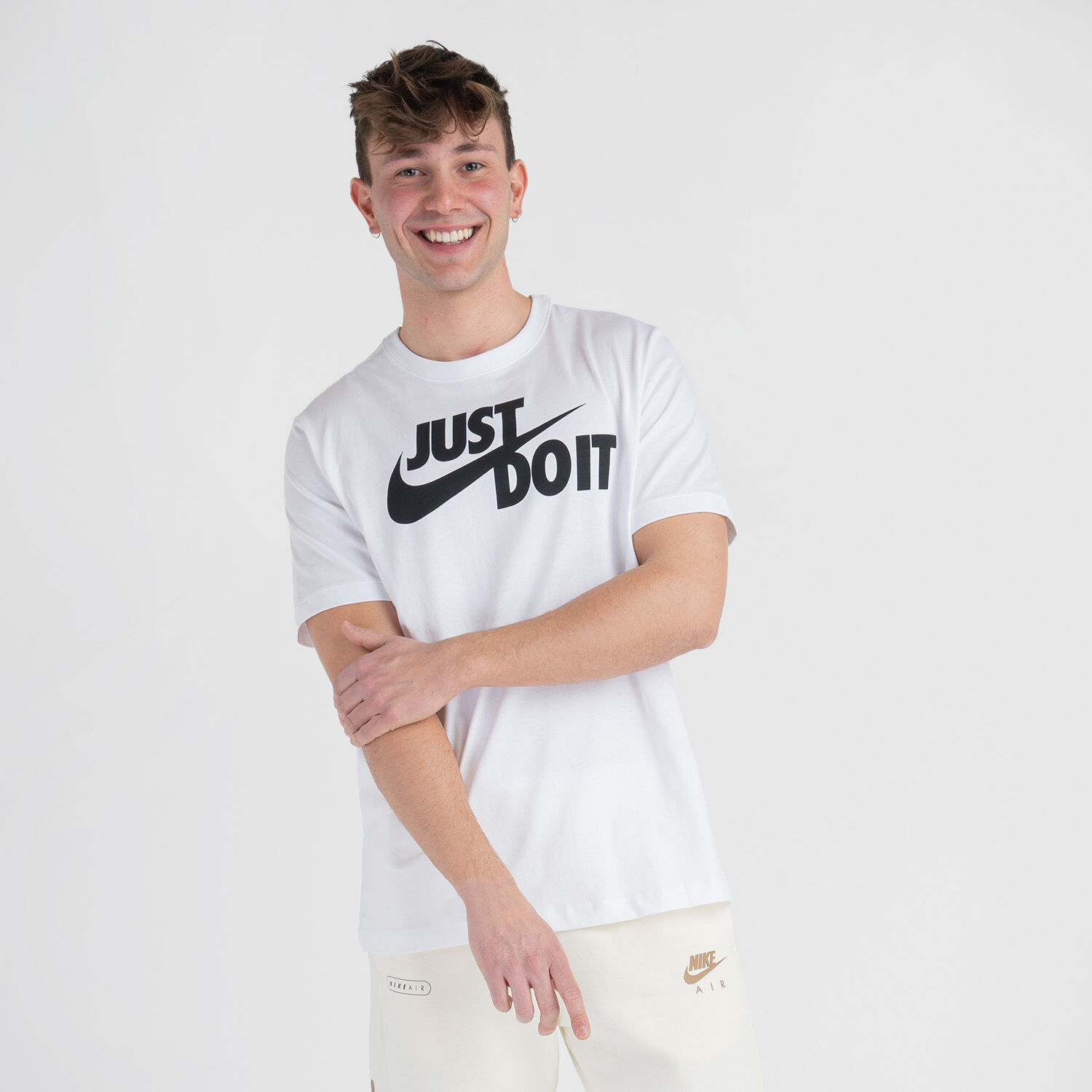 Nike just do shop it t shirt white