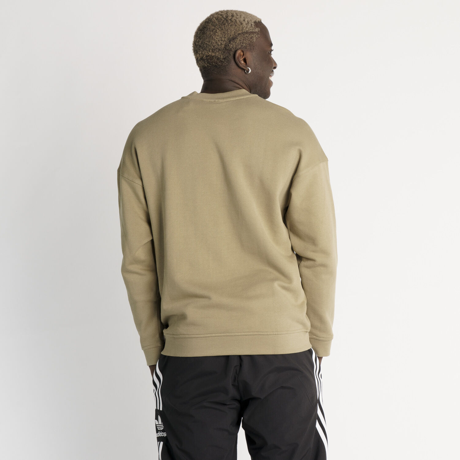 Adidas originals lock hotsell up crew sweatshirt women'