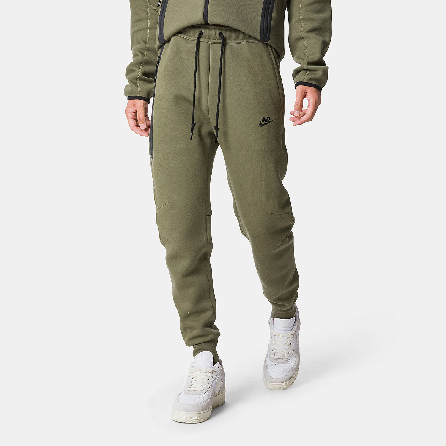 Nike Sportswear Tech Fleece Joggers green AW LAB